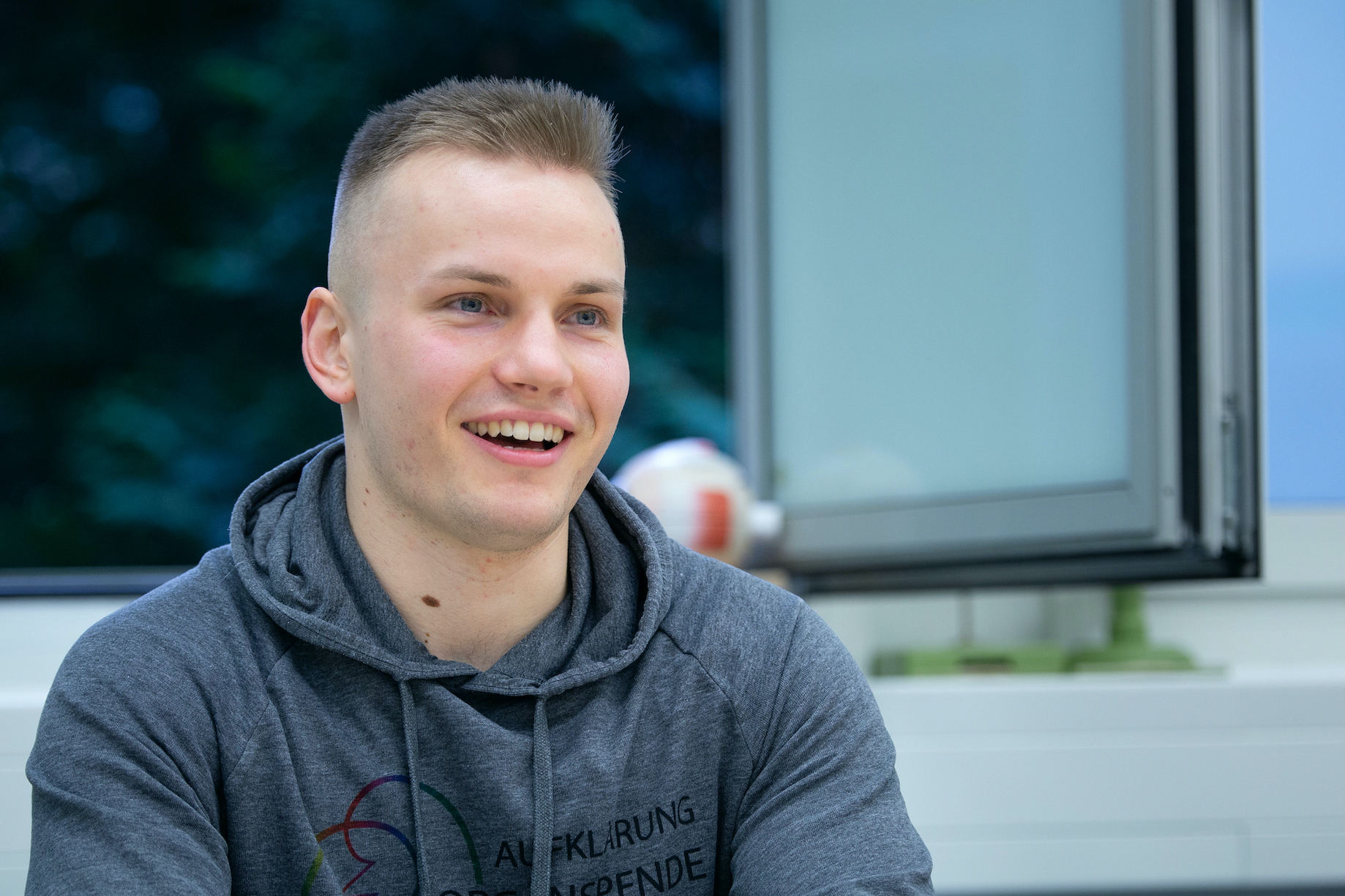 'Wir können die Leute niederschwellig erreichen. Durch die Wäscheleine zum Beispiel kommt man ins Gespräch und kann einiges richtigstellen.'